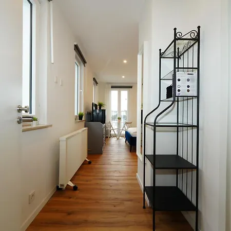 Livery Apartamento Coblença