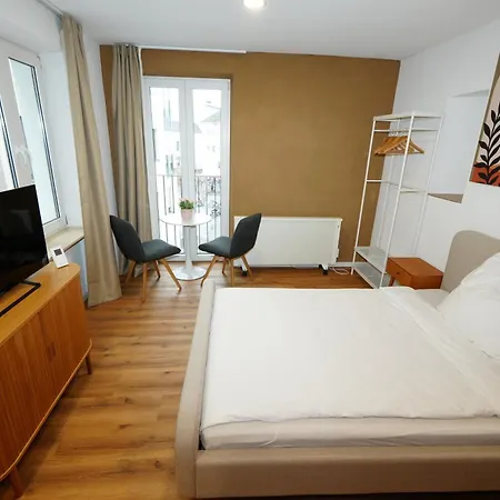 Livery Apartmán *