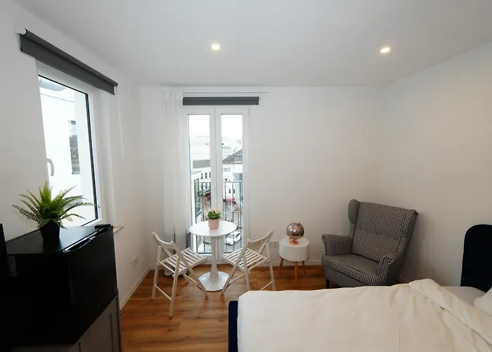 Livery Apartamento *